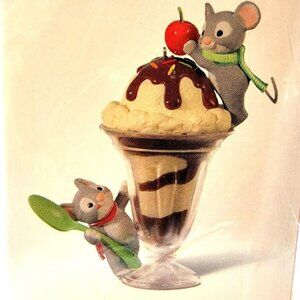 Hallmark Ornament Mice Cream Sundae 2014 Christmas Cherry QXC5078 New NIB Scarf